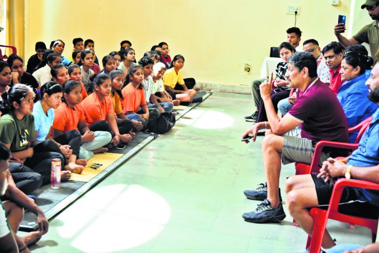 प्रतिभा खोज ट्रायल में खिलाड़ियों ने दिखाया दमखम