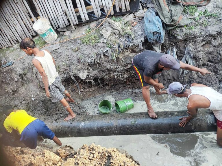 राइजिंग पाइप क्षतिग्रस्त होने से चिरकुंडा नप क्षेत्र में जलापूर्ति ठप