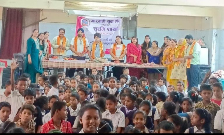 योगा एवं मेडिटेशन पर आयोजित हुई कार्यशाला (फोटो है)