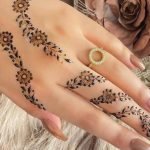 Minimal Mehndi Design