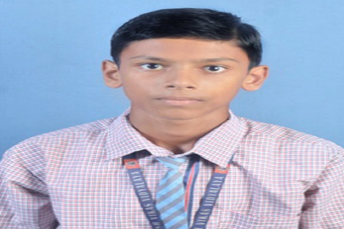 सरायकेला जिला टॉपर प्रिंस कुमार