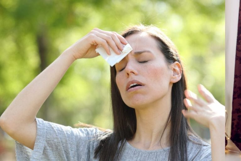 Health : चढ़ने लगा है गर्मी का पारा, ऐसे में हीट स्ट्रोक से रहें सावधान 