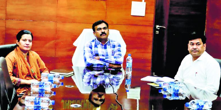 मैं भी इलेक्शन एंबेसडर प्रतियोगिता स्कूलों में आज, कल चलेगा कैंपेन तस्वीर और वीडियो भी किये जायेंगे अपलोड