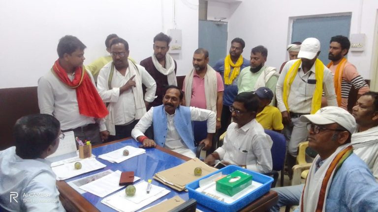 स्थिति हुई विकट, चारों ओर गहराया जलसंकट