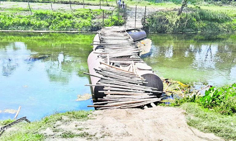 पक्का पुल का निर्माण नहीं बना कभी चुनावी मुद्दा