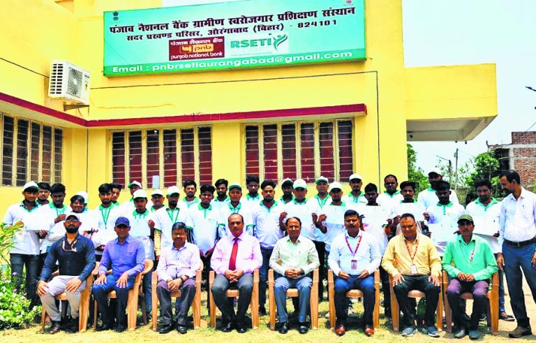 खेती के साथ बकरी पालन कर बढ़ायी जा सकती है आमदनी
