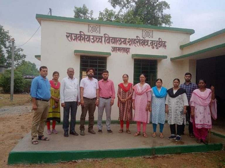 उच्च विद्यालय में प्रयास प्रोजेक्ट इंपैक्ट का करें बेहतर क्रियान्वयन : डॉ दिलीप