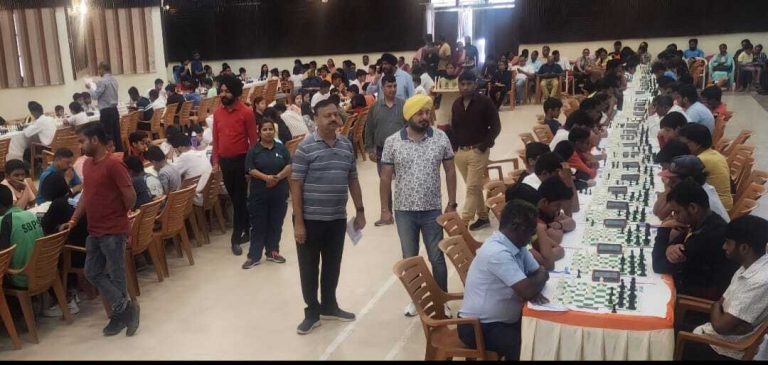 रांची जिला शतरंज प्रतियोगिता : अंश, विवेक, उमेश व संतोष शीर्ष पर