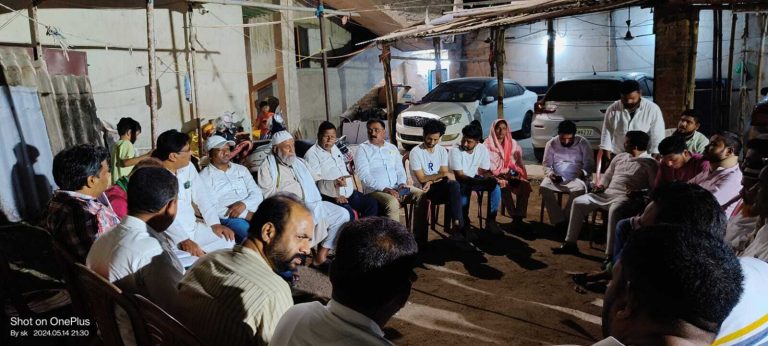 मानगो में इंडिया गठबंधन के उम्मीदवार समीर मोहंती के समर्थन में किया जनसंपर्क अभियान