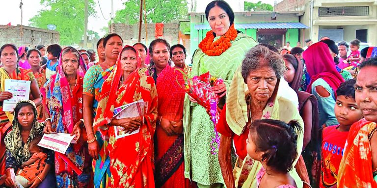 रांची के इंडिया गठबंधन की प्रत्याशी के साथ एक दिन