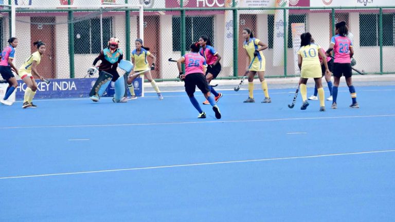 सीएम स्कूल ऑफ एक्सीलेंस ने गुमला को 8-0 से हराया