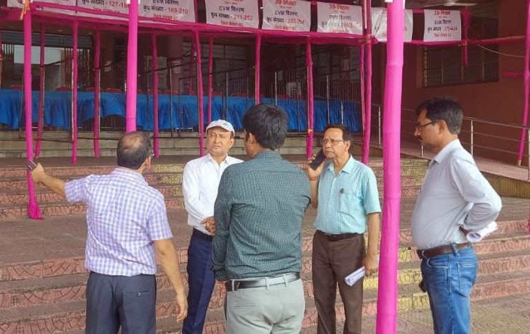 डीडीसी ने निरसा में डिस्पैच सेंटर का लिया जायजा