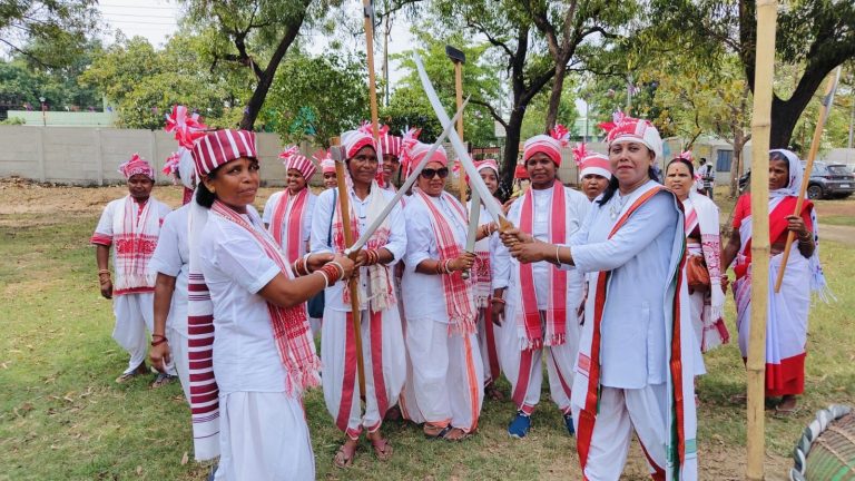 राजी पाड़हा सरना प्रार्थना सभा ने धूमधाम से मनाया जेष्ठ जातरा