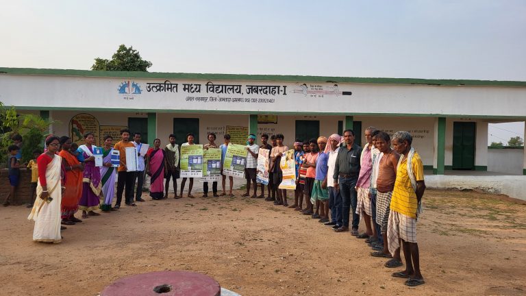 मतदान केंद्रों पर चुनावी पाठशाला आयोजित