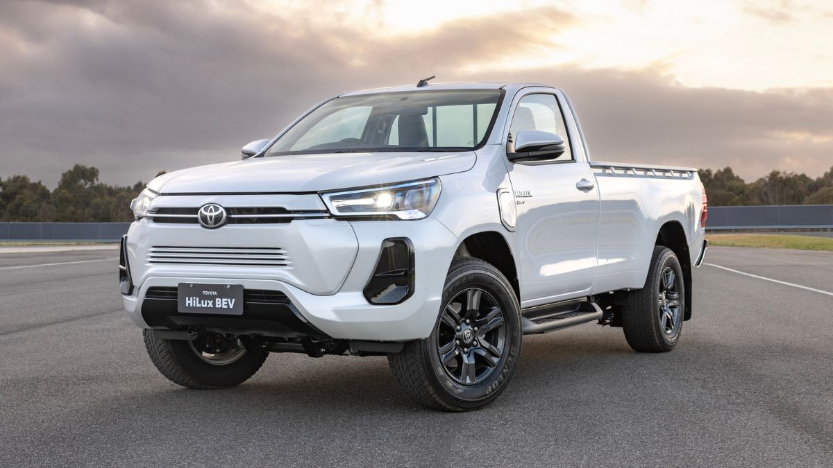 The best opportunity to buy a Toyota car getting a discount of up to Rs 5 lakh
