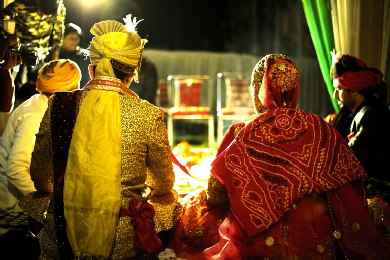 Astro Tips : मनचाहा जीवनसाथी पाने में आ रही है देरी? करें ये सरल उपाय