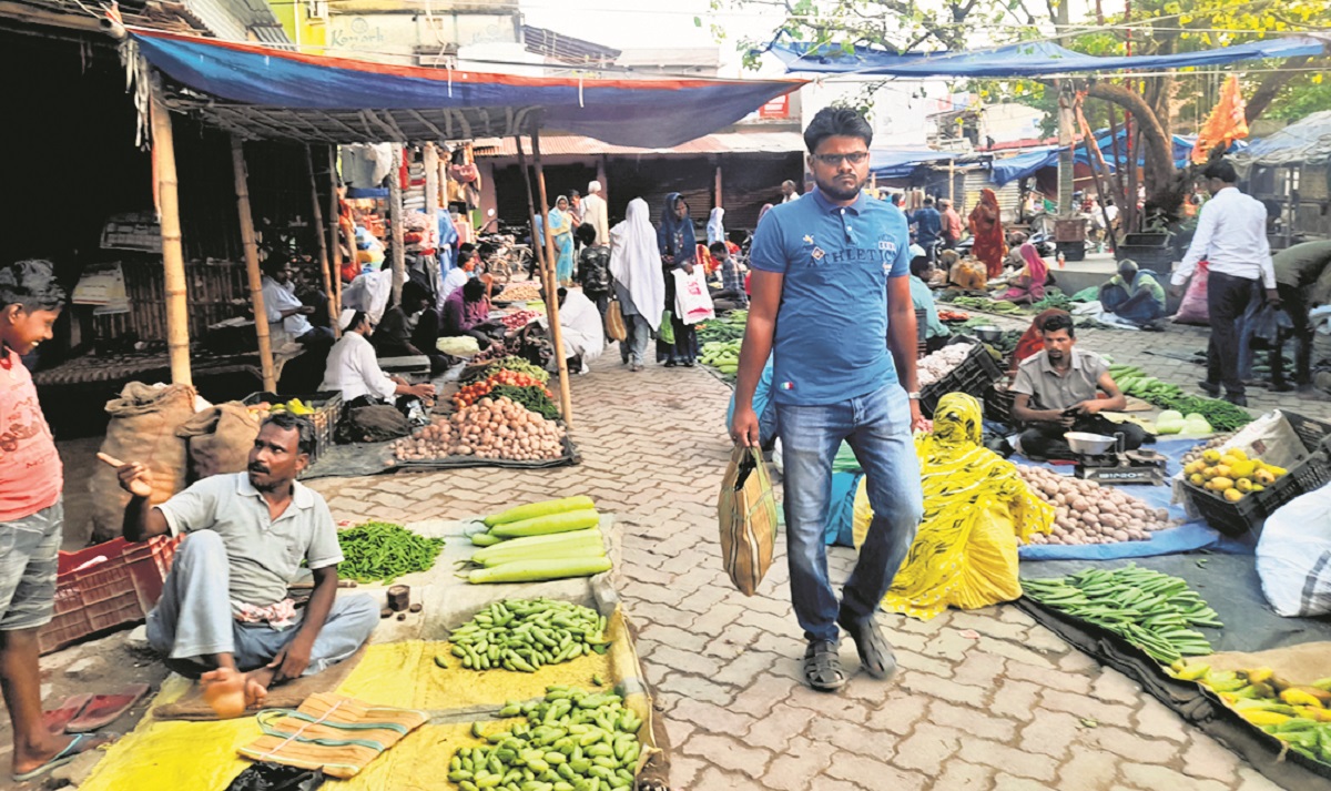 सुपौल के जदिया बाजार में नहीं है शौचालय.