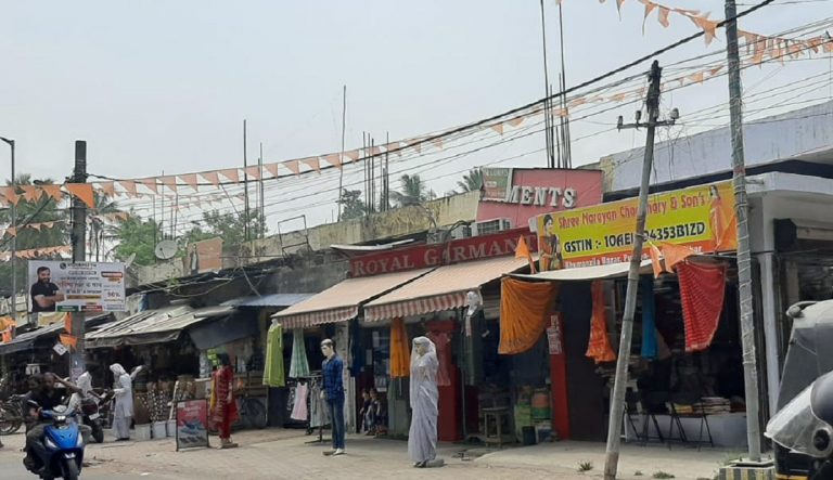 Purnia news : पूर्णिया के बहुमंजिला बाजार को नहीं मिली मंजिल