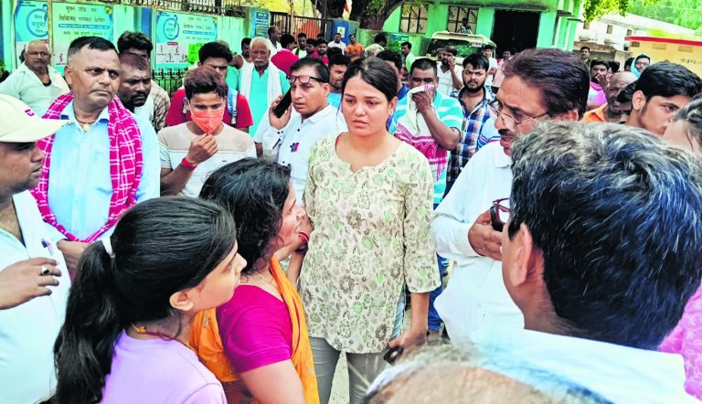 Chapra Murder Case: वकील पिता-पुत्र पर पहले भी हुआ था हमला, इस बार अपराधियों ने हत्या की बनाई थी सटीक योजना