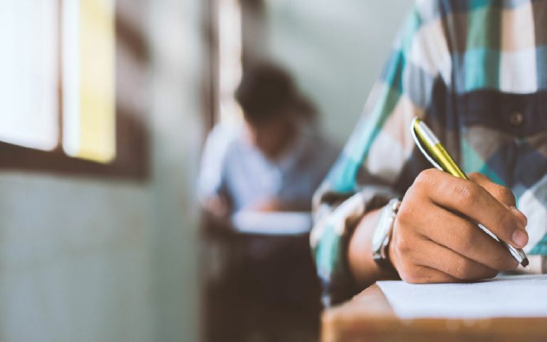 CTET Exam: बिहार में पकड़े गए 25 फर्जी अभ्यर्थी, मोटी रकम लेकर हुई थी डील