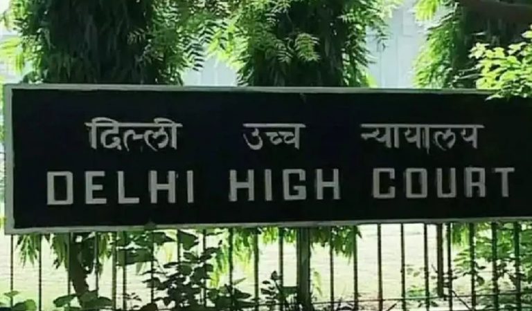 नर्सों ने की वैवाहिक स्थानांतरण संबंधी नीति की मांग, दिल्ली हाईकोर्ट ने एम्स और केंद्र से मांगा जवाब