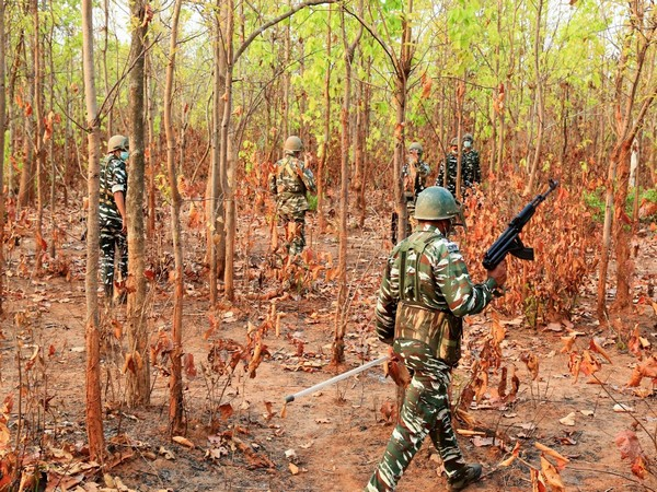 Chhattisgarh: Naxalite killed in narayanpur