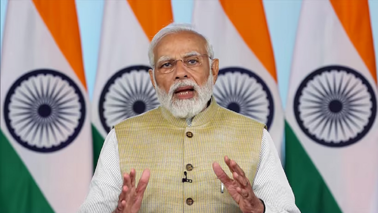 Pakistan News: शहबाज शरीफ ने भेजा भारत को न्योता, क्या पाकिस्तान जाएंगे PM मोदी ?