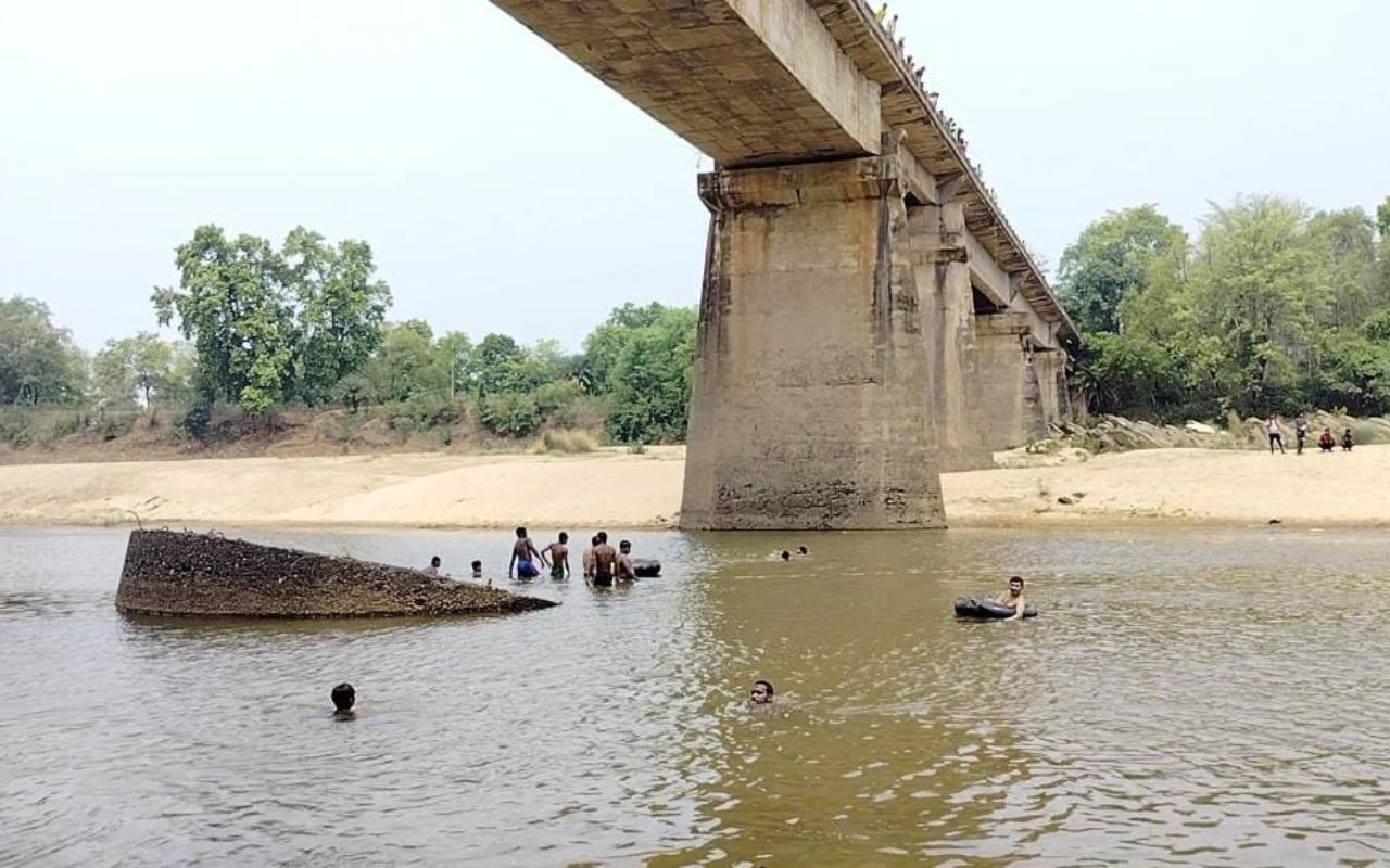 army jawan drowned koyal river manoharpur jharkhand