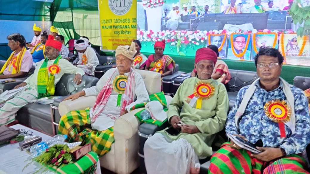 महासम्मेलन मेें पारंपरिक स्वशासन व्यवस्था, रीति रिवाज, धर्म, संस्कृति, पूजा पद्धति, शिक्षा, स्वास्थ्य, आर्थिक, रोजगार, समाज में महिलाओं को समान भागीदारी व जिम्मेदारी तथा समाज में युवाओं का भागीदारी आदि बिंदुओं पर पर वक्ताओं ने अपनी बातों को रखा.