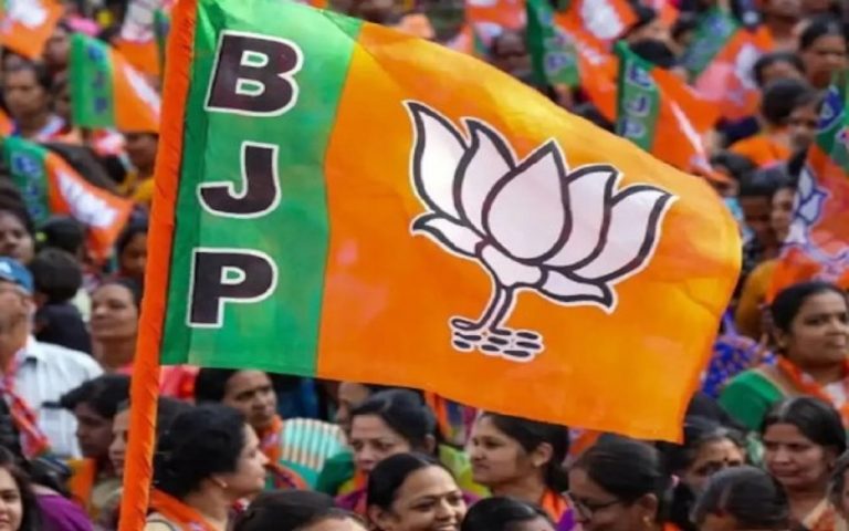 बिहार भाजपा की बैठक में चुनाव हारे 3 प्रत्याशी नहीं आए, संगठन के नेताओं पर भीतरघात का मुद्दा उछला