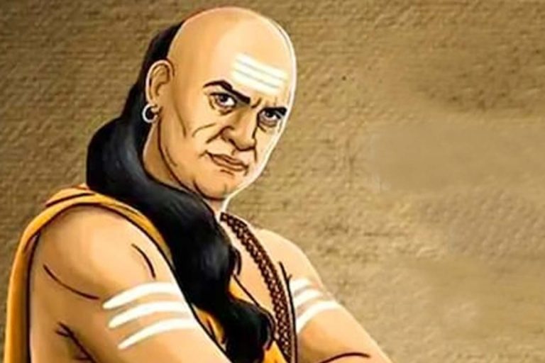 Chanakya Niti: इस तरह के लोग होते है सबसे खुशकिस्मत, जीते-जी भोगते हैं स्वर्ग