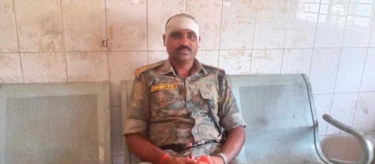 – महुदा में जमीन विवाद मारपीट की सूचना पर पहुंचे जमादार पर जानलेवा हमला, सिर फोड़ा