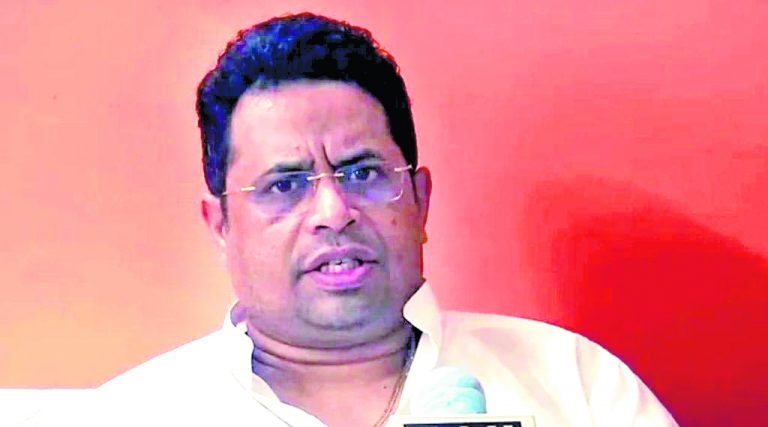 भाजपा सांसद सौमित्र खां ने की अभिषेक बनर्जी की तारीफ