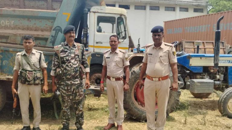 अवैध बालू लदे तीन ट्रैक्टर जब्त, चालक फरार