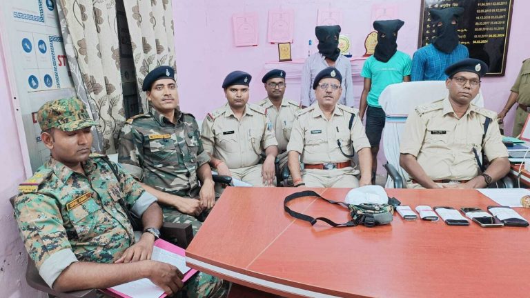 पीएलएफआइ के तीन उग्रवादी गिरफ्तार, जेल