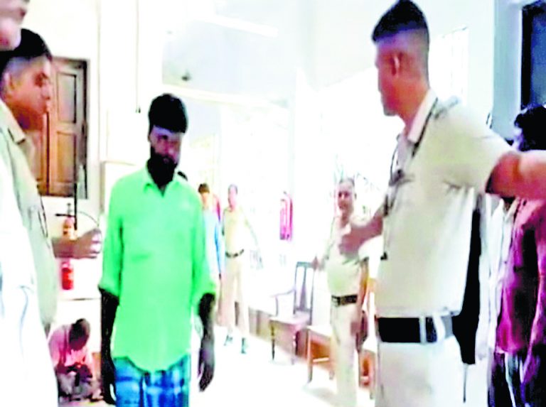 भाजपा बूथ अध्यक्ष के घर, दुकान पर हमला करने के मामले में तृणमूल के आठ कार्यकर्ता गिरफ्तार