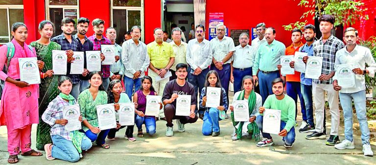 राष्ट्रीय साहसिक शिविर में शामिल हुए रांची विवि के छात्र