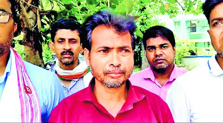 भाजपा कार्यकर्ता को पीटा, टीएमसी कार्यकर्ताओं के खिलाफ शिकायत