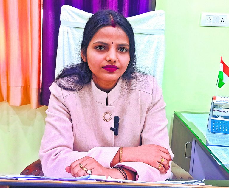 नगर आयुक्त के गलत कार्यों का कुछ पार्षद कर रहे समर्थन