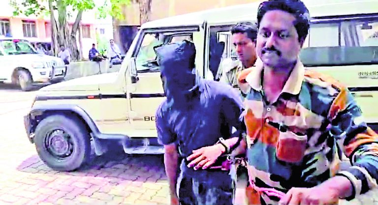 ज्वेलरी शोरूम डकैती कांड में पुलिस ने तीसरे आरोपी को गिरफ्तार किया