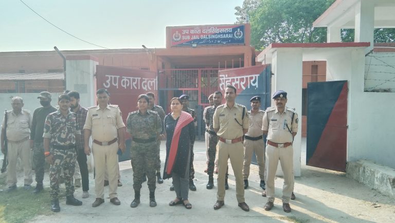 उपकारा में छापेमारी, बंदियों में हड़कंप