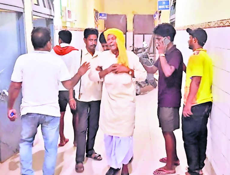 ट्रैक्टर की चपेट में आने से छात्र की मौत
