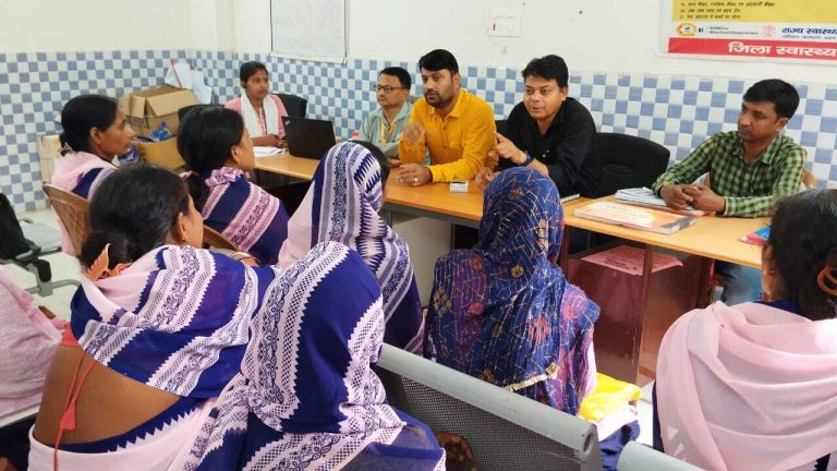 गुणवत्तापूर्ण स्वास्थ्य सेवा मुहैया कराने के लिए आशा कर्मियों को किया जा प्रशिक्षित
