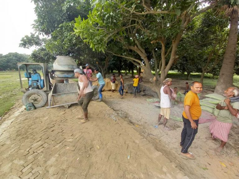 बेलाराही – सुखेत सीमा तक बन रही पीसीसी सड़क निर्माण कार्य बंद