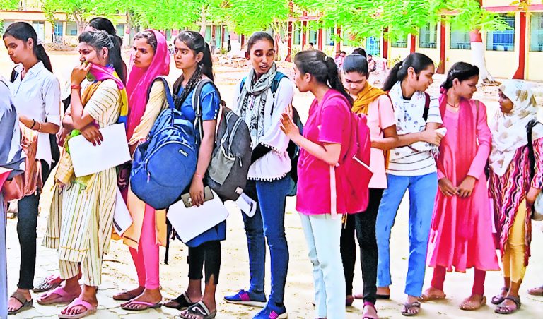 निर्धारित तिथि तक नामांकन नहीं कराने वाले छात्रों की रद्द होगी दावेदारी