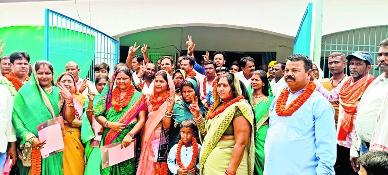 मढ़ौरा प्रखंड की नयी प्रमुख बनी नीतू कुमारी, निर्विरोध निर्वाचित