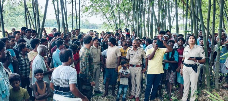 प्रेम प्रसंग में युवक ने फंदे से लटक कर दी जान, परिजनों में कोहराम