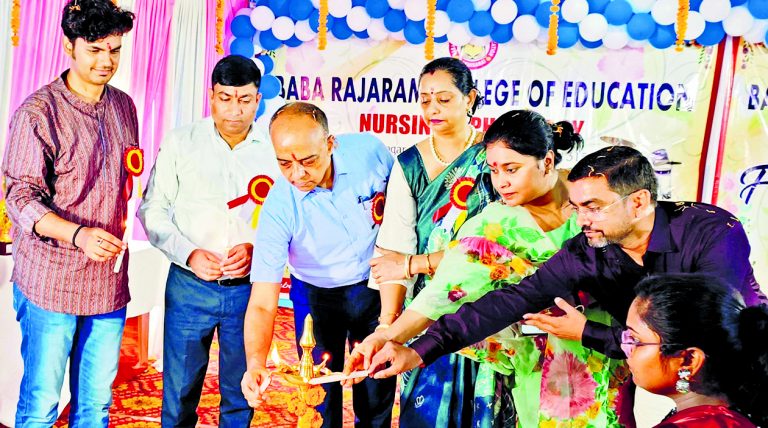 Lakhisarai News : वर्तमान को संवारने से ही बेहतर होगा भविष्य : एडीएम