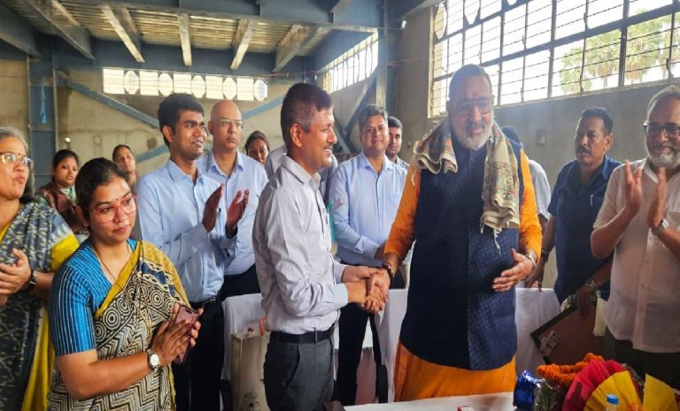 बेगूसराय में खुलेगा NIFT, बनेगा टेक्सटाइल हब, केंद्रीय मंत्री गिरिराज सिंह ने बताया रोजगार सृजन का प्लान