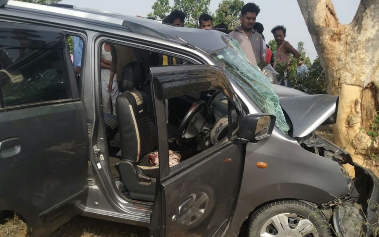 ranchi road accident hatma jungle jharkhand news
